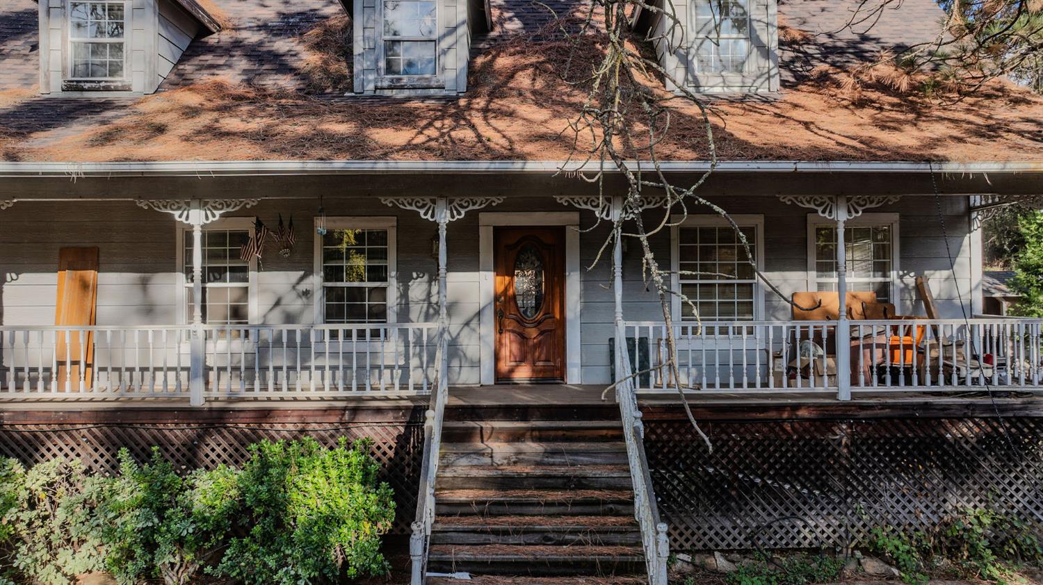 12810 New York Ranch Road Jackson, CA 95642 - Photo 2 of 56 front view of a house with a small yard