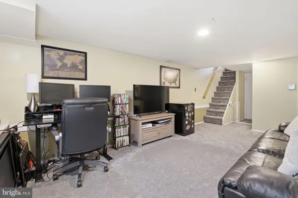 $315,000 | 735 South Curley Street, Baltimore, MD 21224
