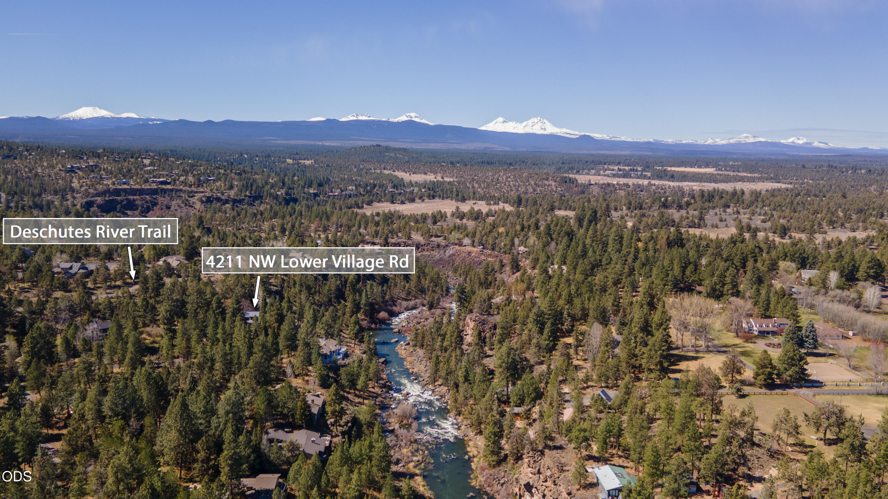 4211 Northwest Lower Village Road Bend, OR 97703 - Photo 3 of 58