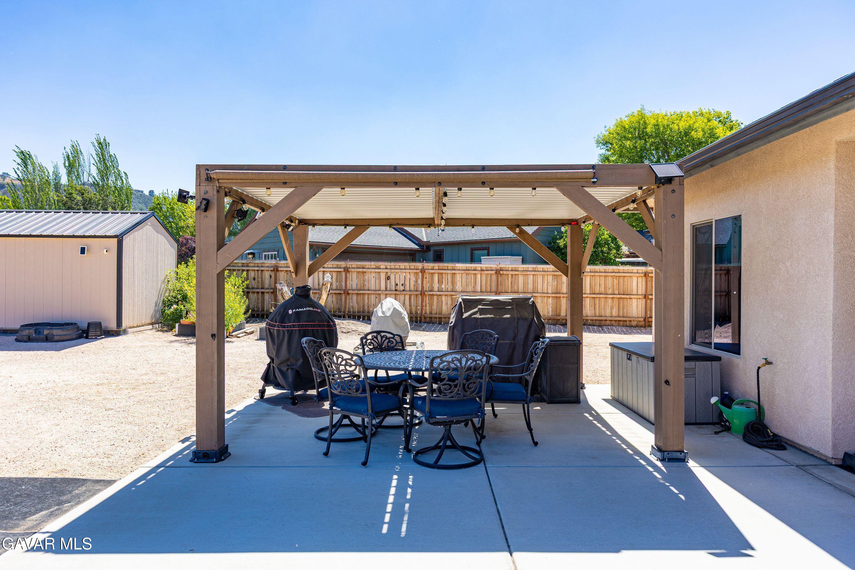 29926 Caddy Lane Tehachapi, CA 93561 - Photo 25 of 32 c14