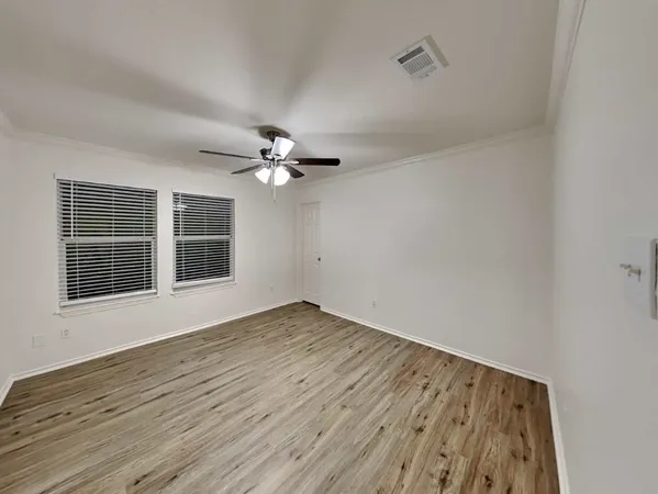 $1,915 | 19814 Rustic Lake Lane, Cypress, TX 77433