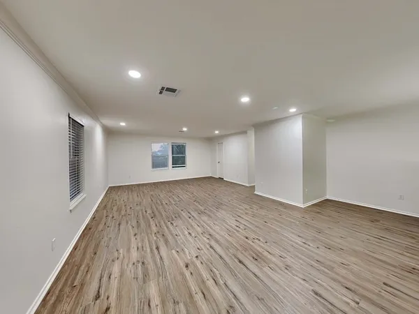 $1,915 | 19814 Rustic Lake Lane, Cypress, TX 77433
