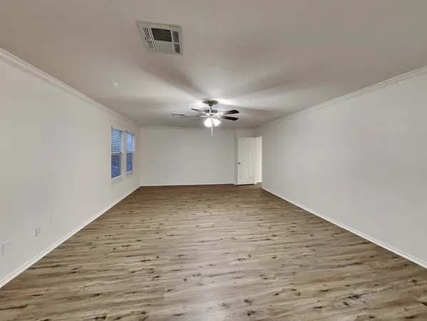 $1,915 | 19814 Rustic Lake Lane, Cypress, TX 77433