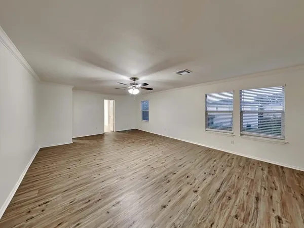 $1,915 | 19814 Rustic Lake Lane, Cypress, TX 77433