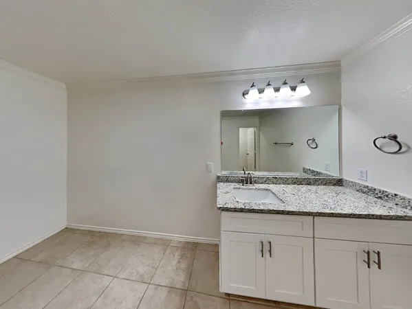 $1,915 | 19814 Rustic Lake Lane, Cypress, TX 77433