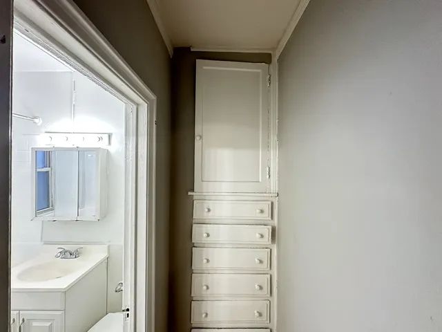 $1,195 | 434 West Wellington Avenue, Unit 104, Chicago, IL 60657