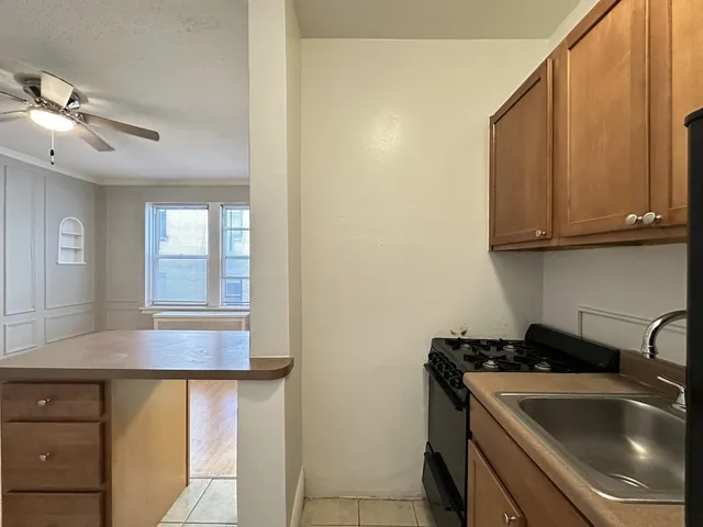 $1,195 | 434 West Wellington Avenue, Unit 104, Chicago, IL 60657