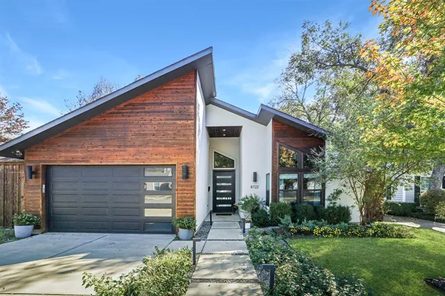 $1,175,000 | 8722 Forest Hills Boulevard, Dallas, TX 75218