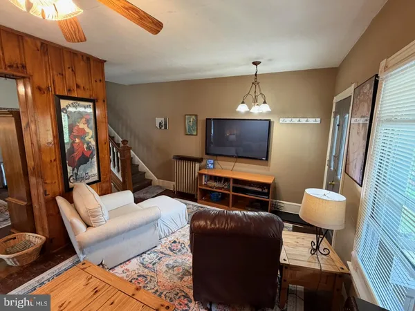 $210,000 | 146 South 5th Avenue, Coatesville, PA 19320