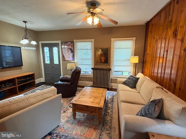 $210,000 | 146 South 5th Avenue, Coatesville, PA 19320
