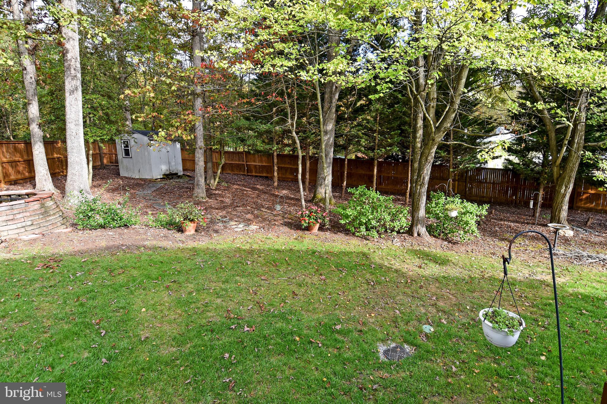 15651 Wheatfield Road Woodbridge, VA 22193 - Photo 37 of 39 Back Yard