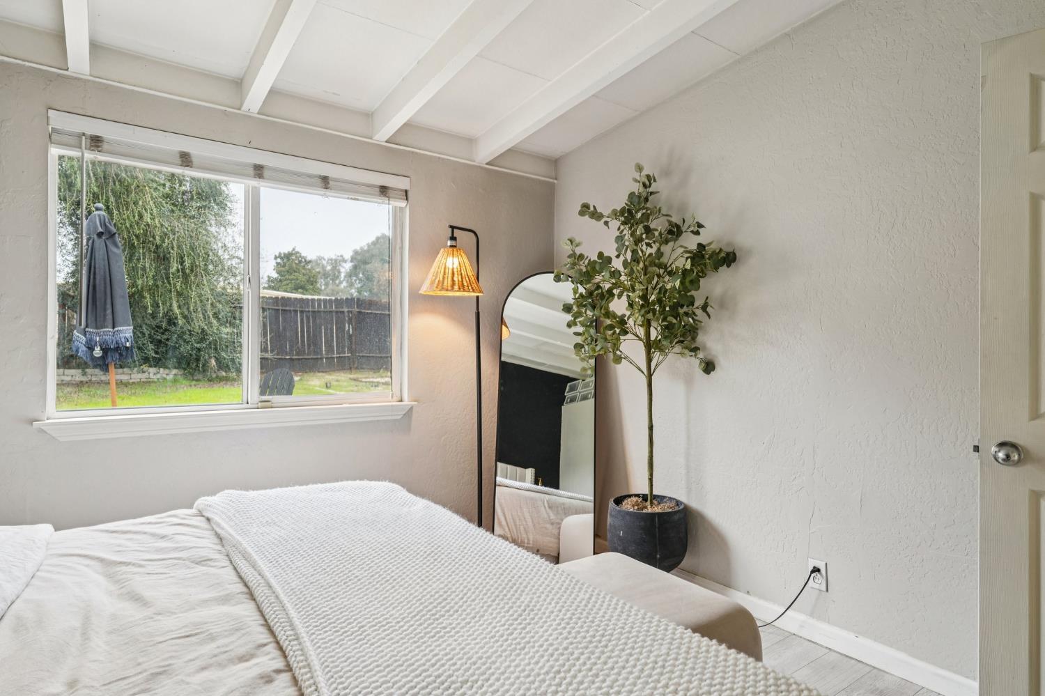 5411 Hamilton Street North Highlands, CA 95660 - Photo 15 of 27