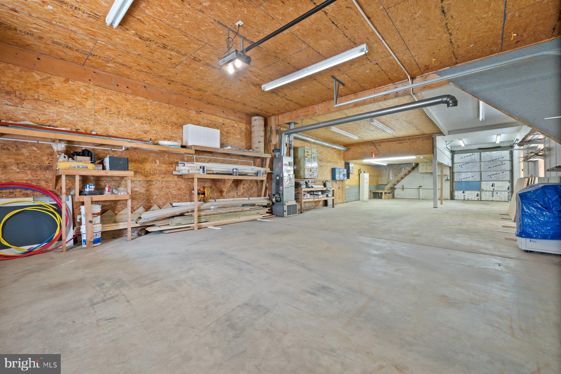 1809 Hanover Pike Hampstead, MD 21074 - Photo 29 of 53