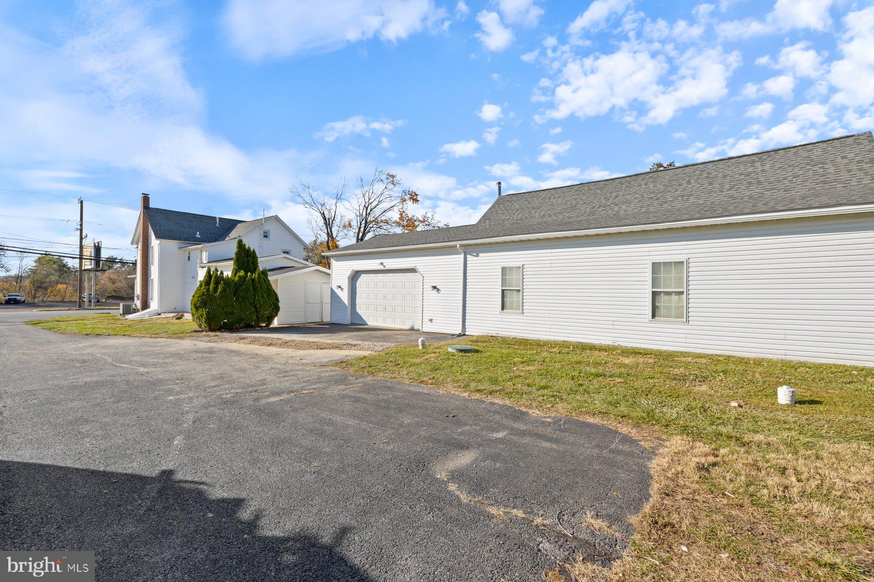 1809 Hanover Pike Hampstead, MD 21074 - Photo 40 of 53