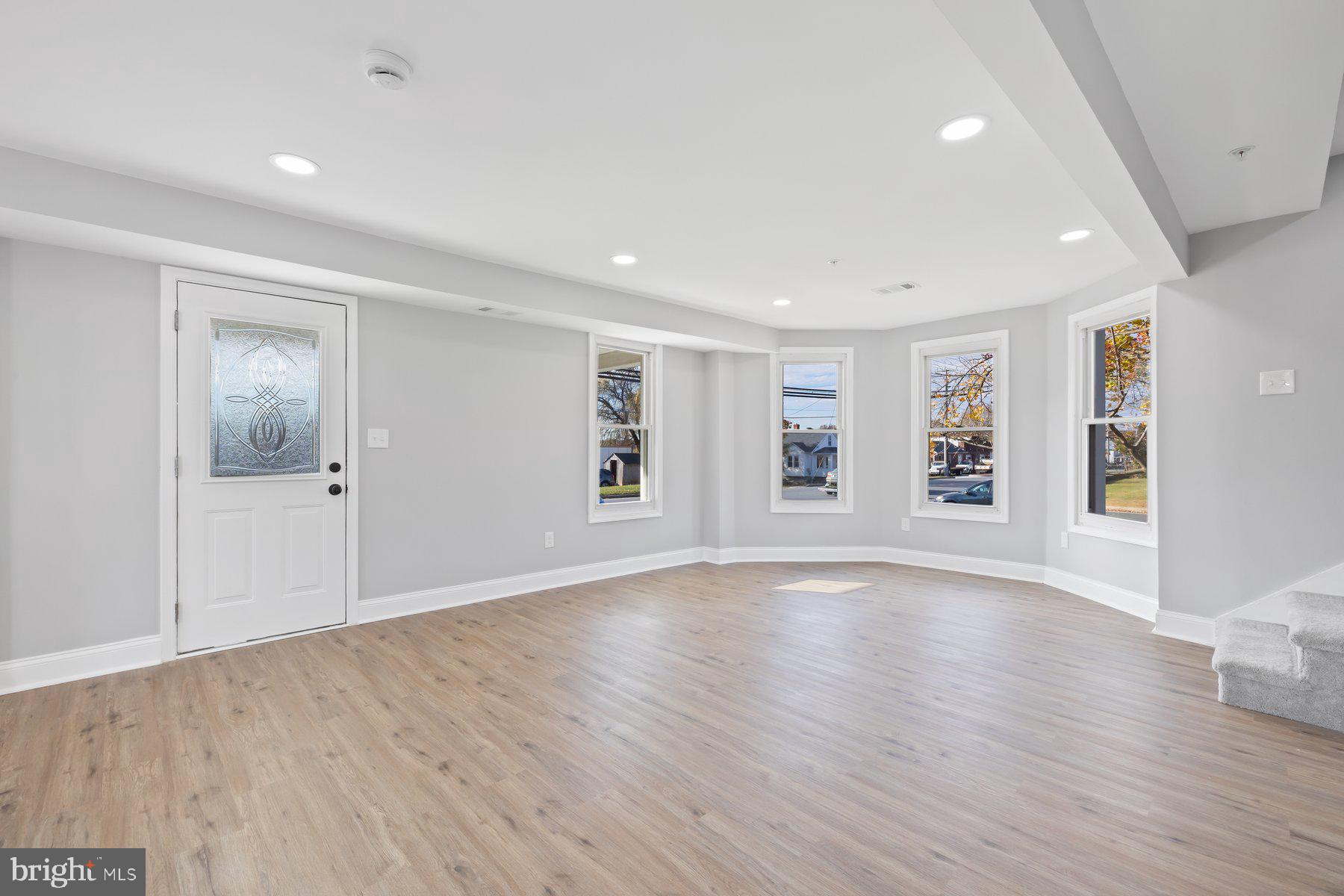 1809 Hanover Pike Hampstead, MD 21074 - Photo 9 of 53