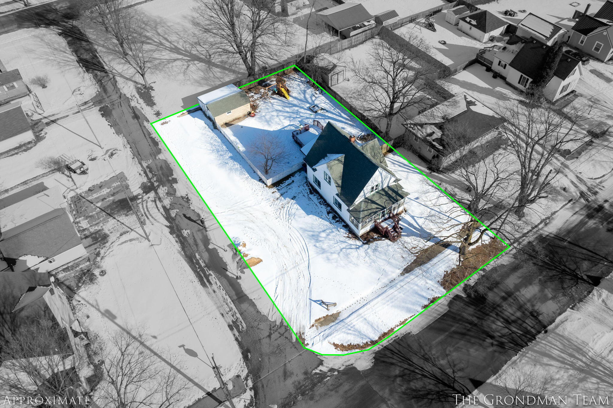 804 Morton Avenue Belding, MI 48809 - Photo 5 of 48 5-web-or-mls-804-morton-ave
