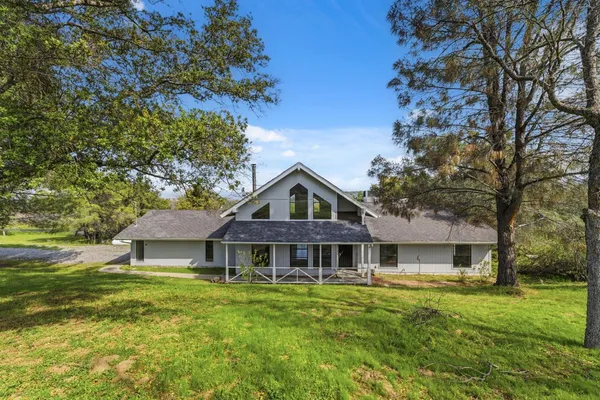 $349,000 | 30449 Corral Drive, Coarsegold, CA 93614