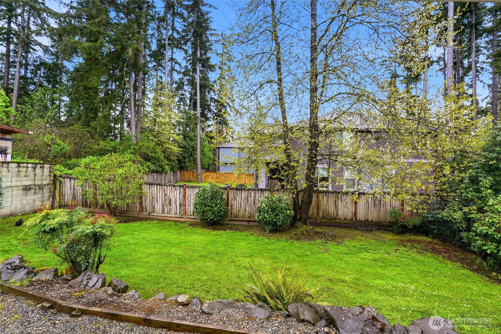 3507 Northeast 8th Street Renton, WA 98056 - Photo 23 of 30