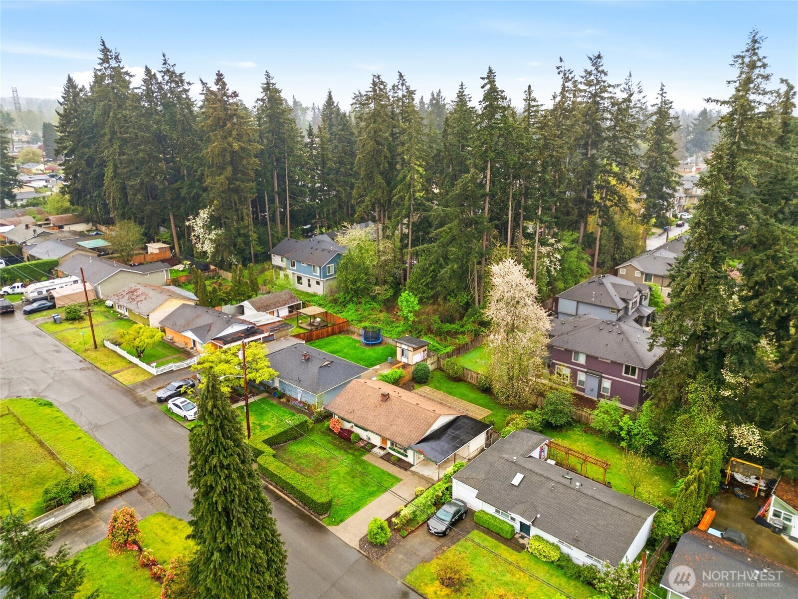 3507 Northeast 8th Street Renton, WA 98056 - Photo 26 of 30