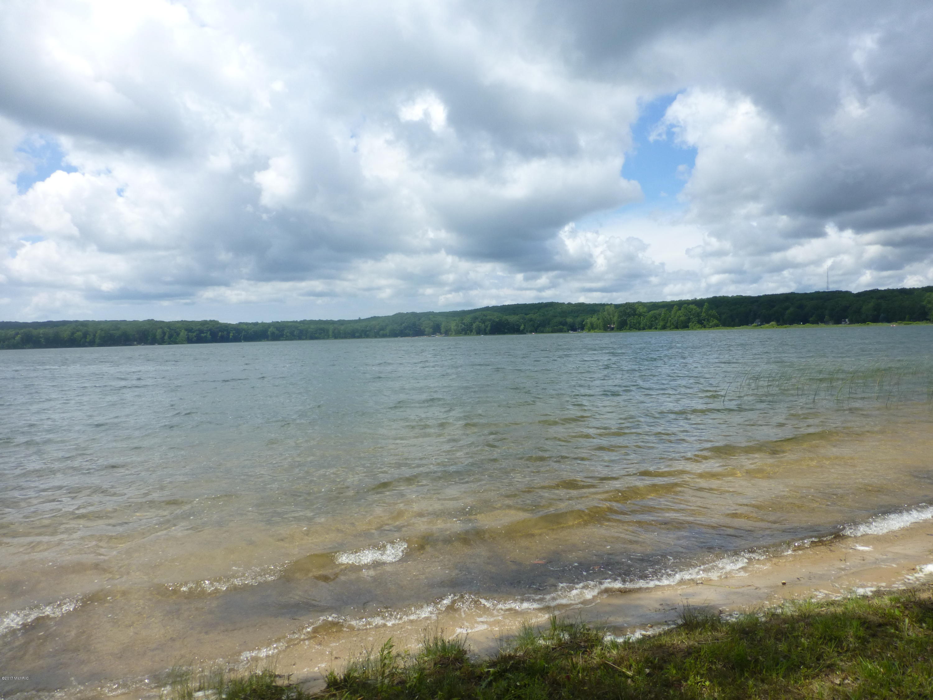 6895 North Poplar Road Free Soil, MI 49411 - Photo 3 of 16 P1050706