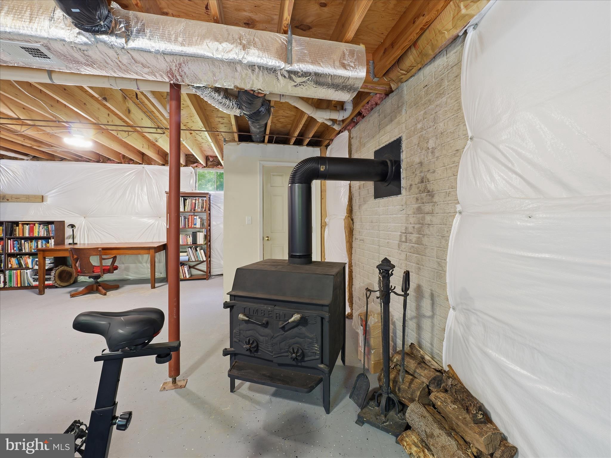 286 Tub Run Hollow Road Hedgesville, WV 25427 - Photo 40 of 72 Wood Stove included!