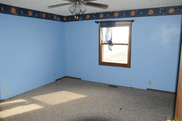 929 West Fair Oaks Road New Castle, IN 47362 - Photo 3 of 7 Gallery Image 3