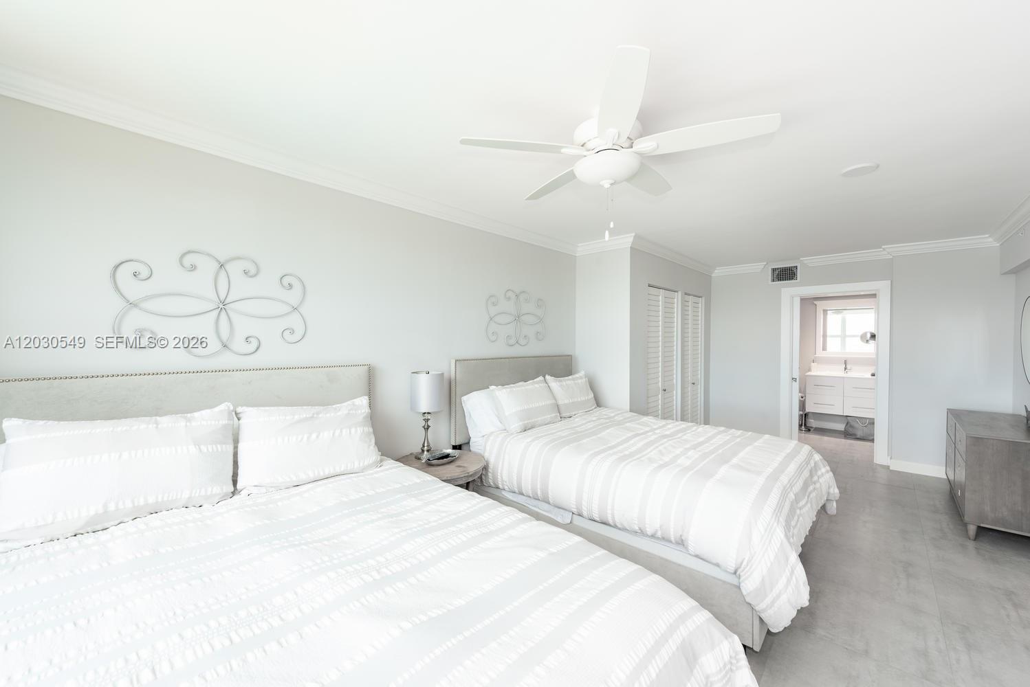 90 Alton Road, Unit 1102 Miami Beach, FL 33139 - Photo 15 of 27