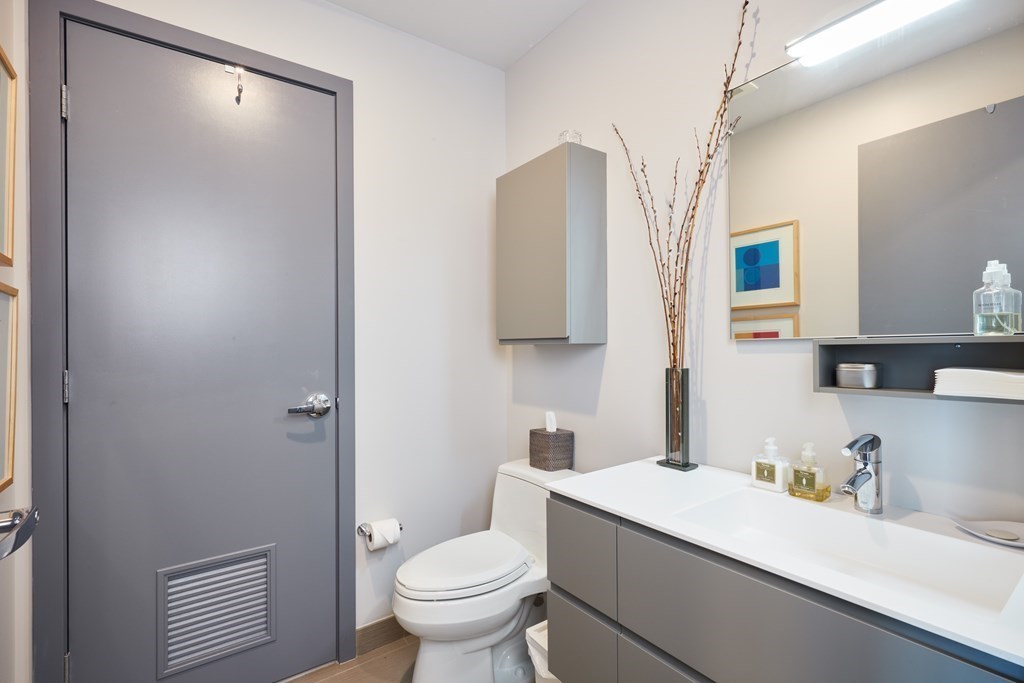 110 Stuart Street, Unit 16H Boston, MA 02116 - Photo 16 of 22