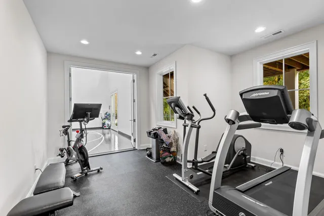 $2,395,000 | 6505 Hawks Pointe Lane, Excelsior, MN 55331