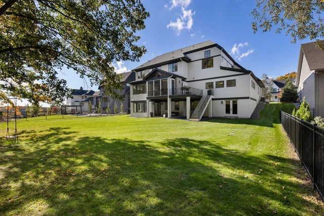 $2,395,000 | 6505 Hawks Pointe Lane, Excelsior, MN 55331