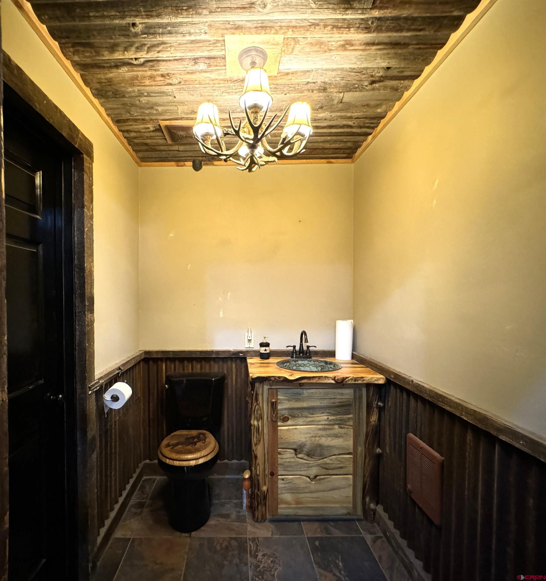 90 North Mildred Road Cortez, CO 81321 - Photo 25 of 26 a view of a balcony with an outdoor space