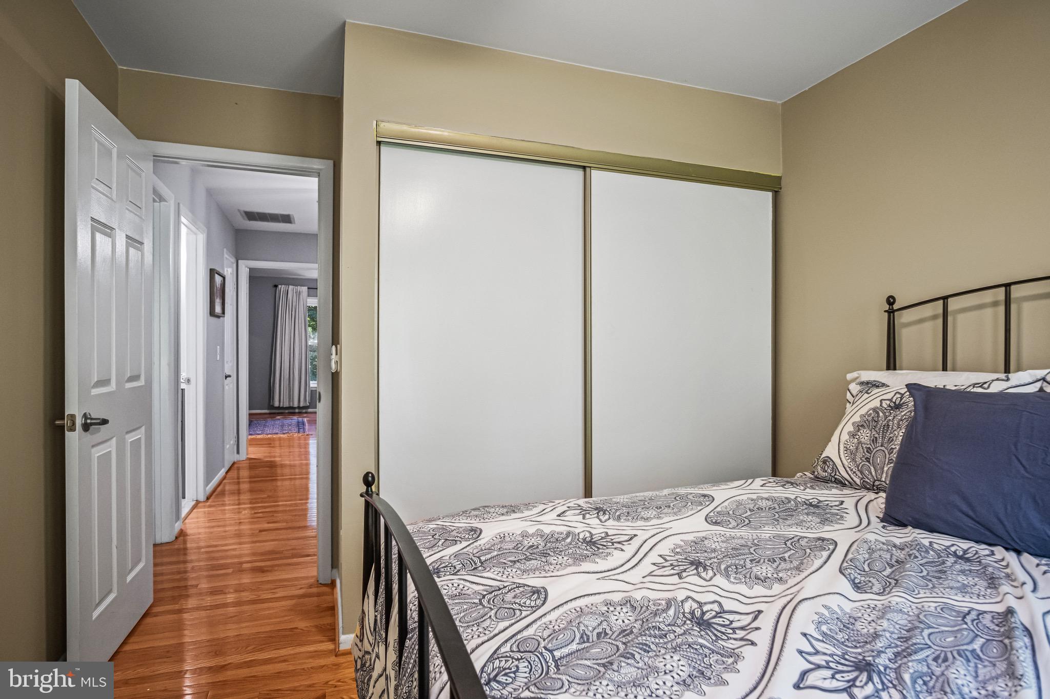 1430 Newport Spring Court Reston, VA 20194 - Photo 17 of 34