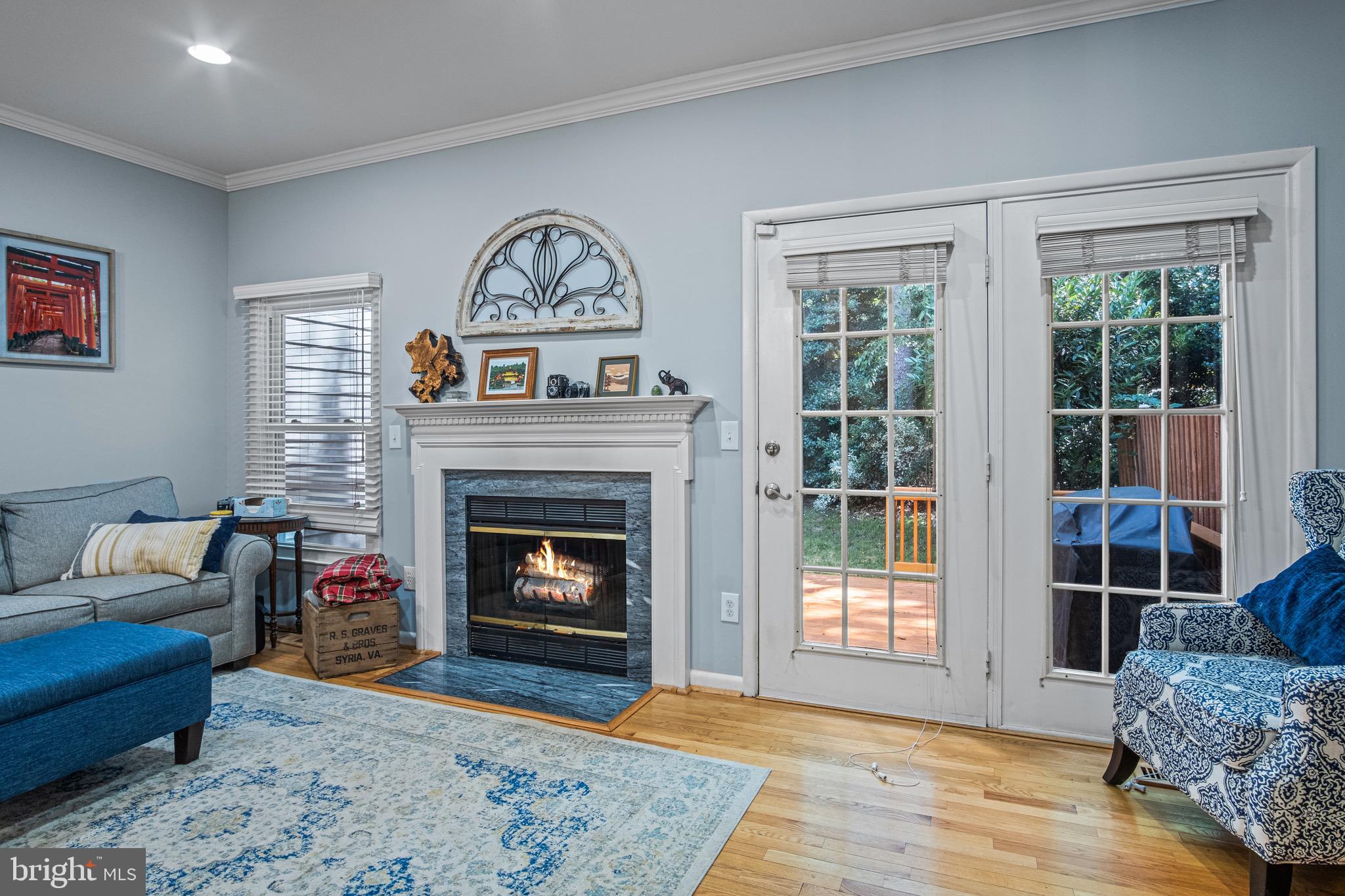 1430 Newport Spring Court Reston, VA 20194 - Photo 7 of 34