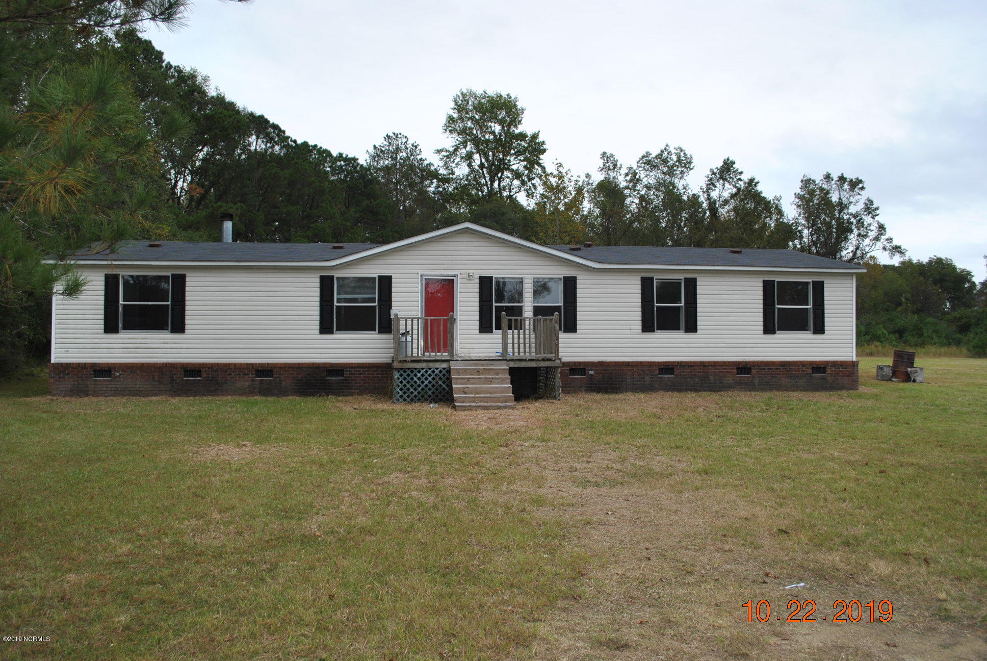 319 Fowler Manning Road Richlands, NC 28574 - Photo 1 of 18 DSC_0666
