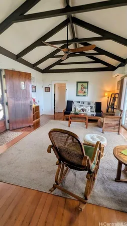 $3,200 | 4155 Sierra Drive, Honolulu, HI 96816