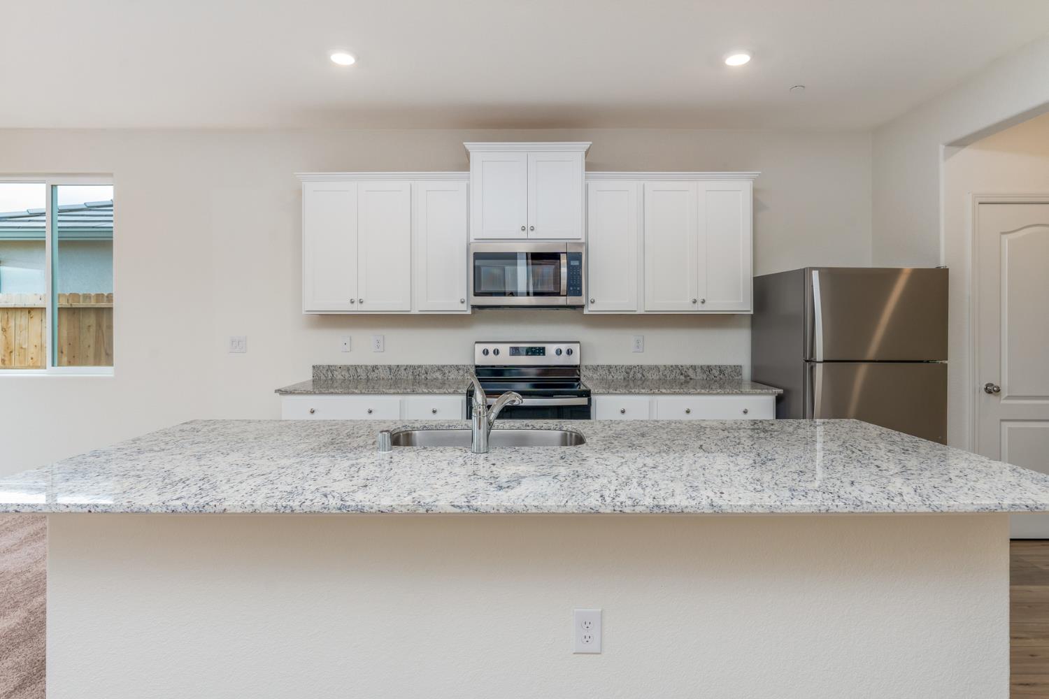 2290 Travis Court Newman, CA 95360 - Photo 5 of 17