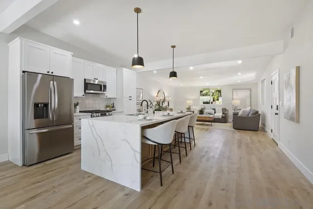 $1,149,999 | 3425 Angwin Drive, San Diego, CA 92123