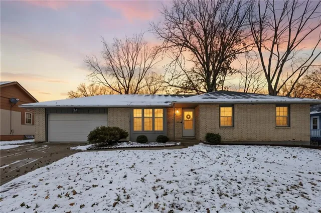 $280,000 | 2331 North 73rd Terrace, Kansas City, KS 66109