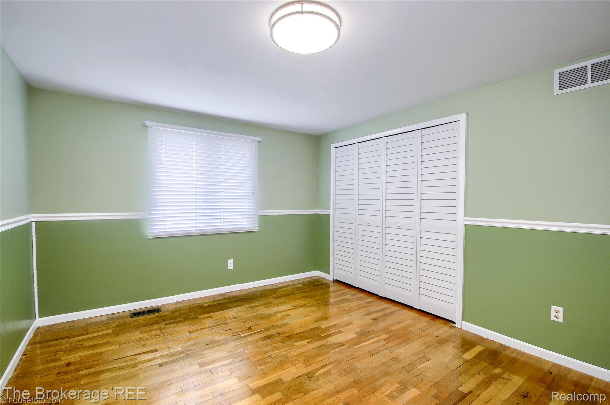 732 E. Grand Blanc Rd. Grand Blanc, MI 48439 - Photo 19 of 31 35-Housefoto_3009039-HDR(5).jpg
