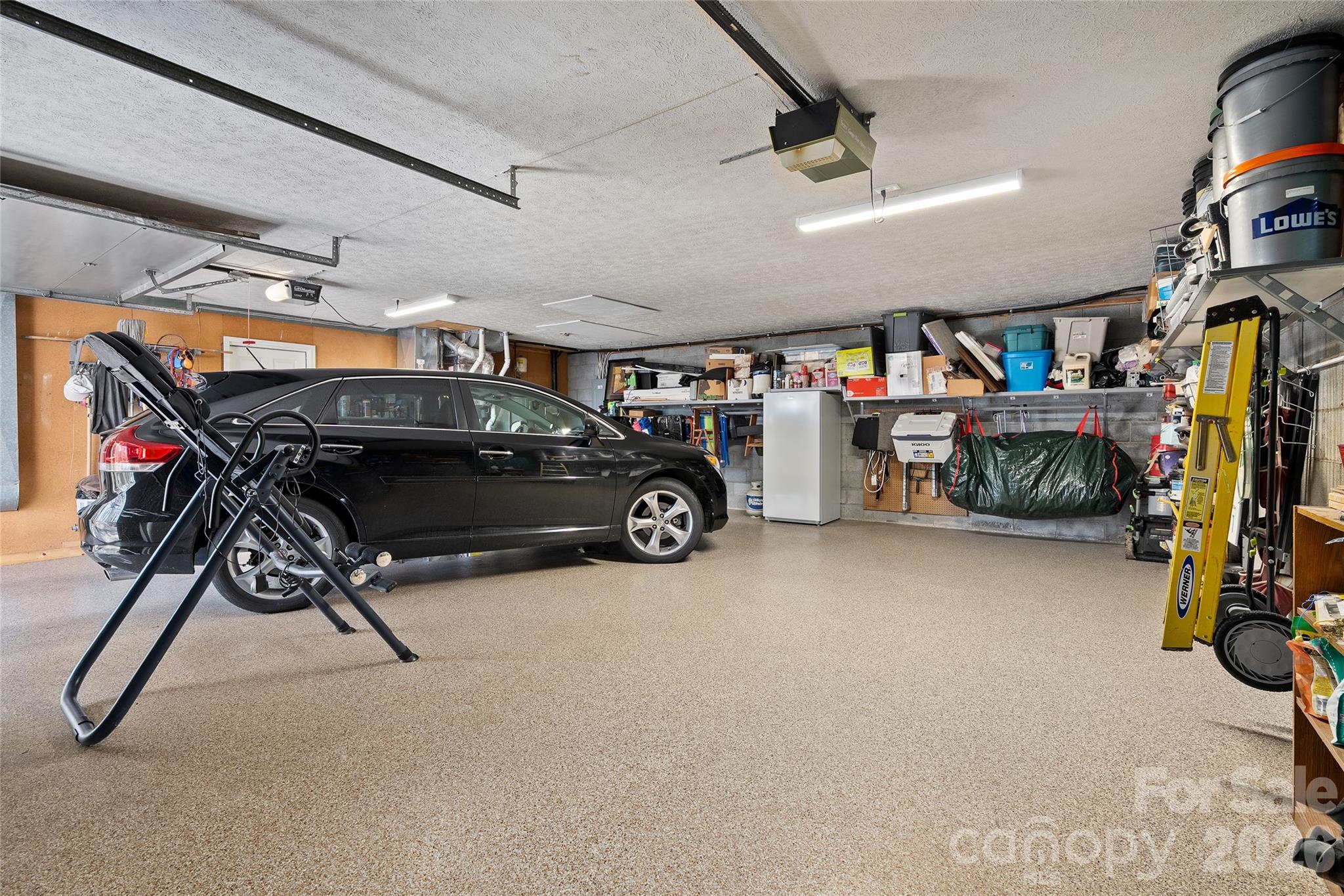 3017 Chestnut Tree Road Hendersonville, NC 28792 - Photo 27 of 38