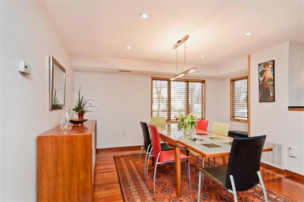 15 York Road Newton, MA 02468 - Photo 6 of 23 Gallery Image 6