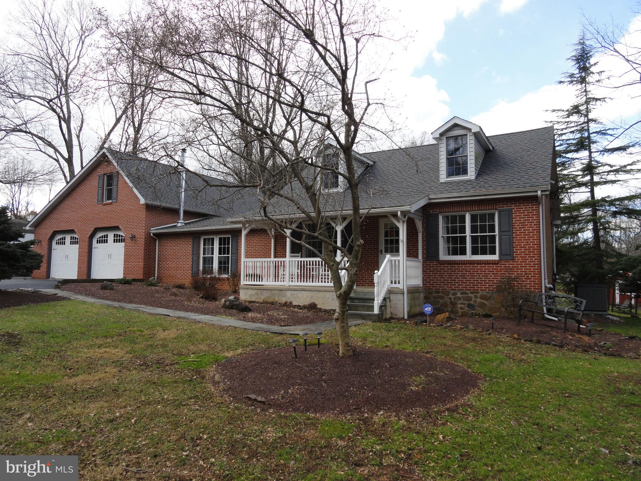 793 Henning Road Perkiomenville, PA 18074 - Photo 2 of 67 Right front view.