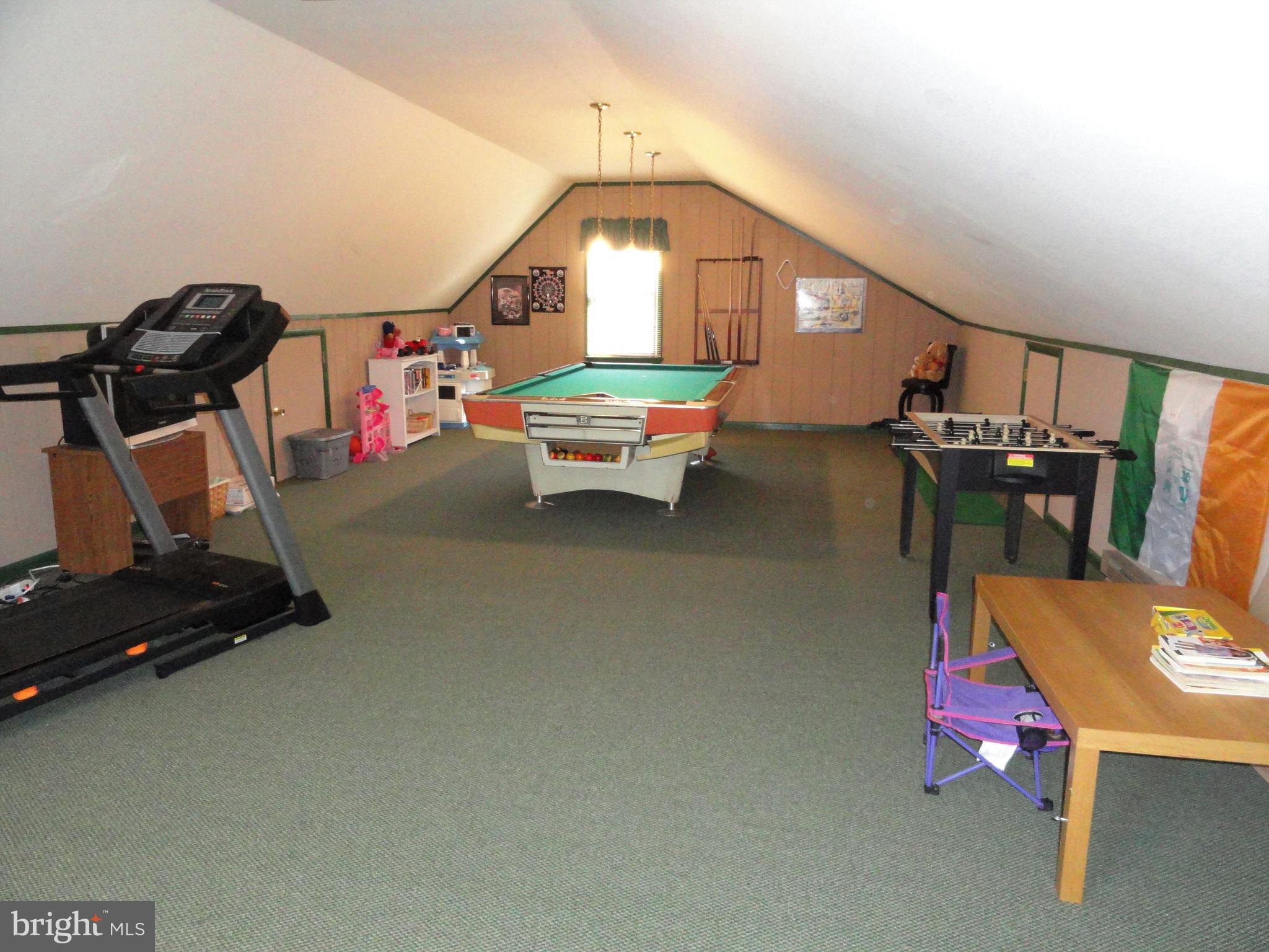 793 Henning Road Perkiomenville, PA 18074 - Photo 35 of 67 Game room above family room measures 27' x 18'