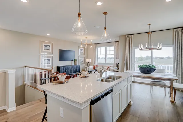 $439,990 | 400 Comstock Road, South Elgin, IL 60177