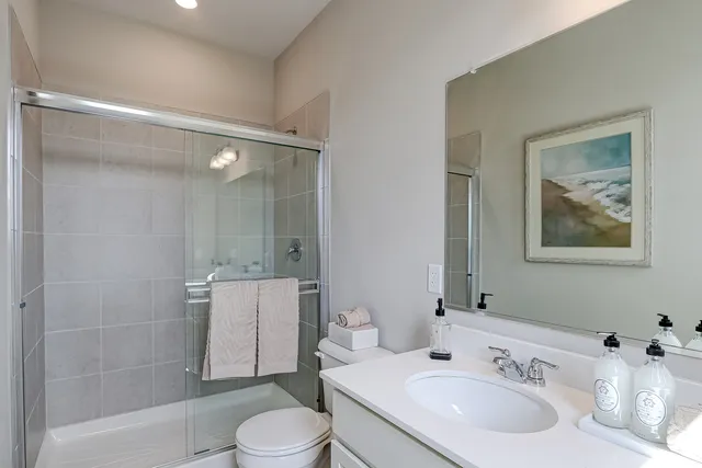 $439,990 | 400 Comstock Road, South Elgin, IL 60177