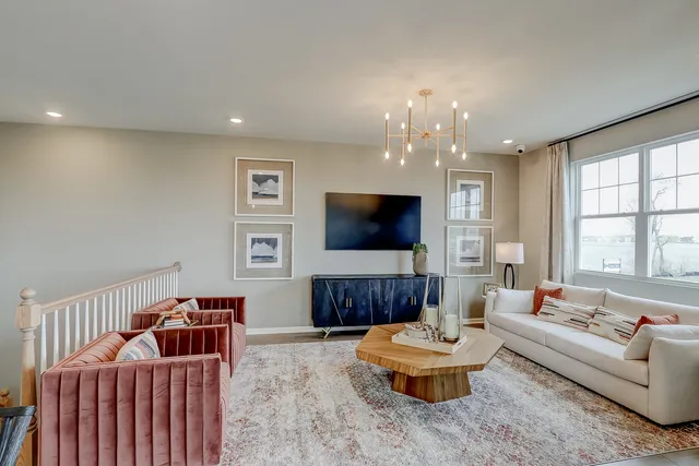 $439,990 | 400 Comstock Road, South Elgin, IL 60177