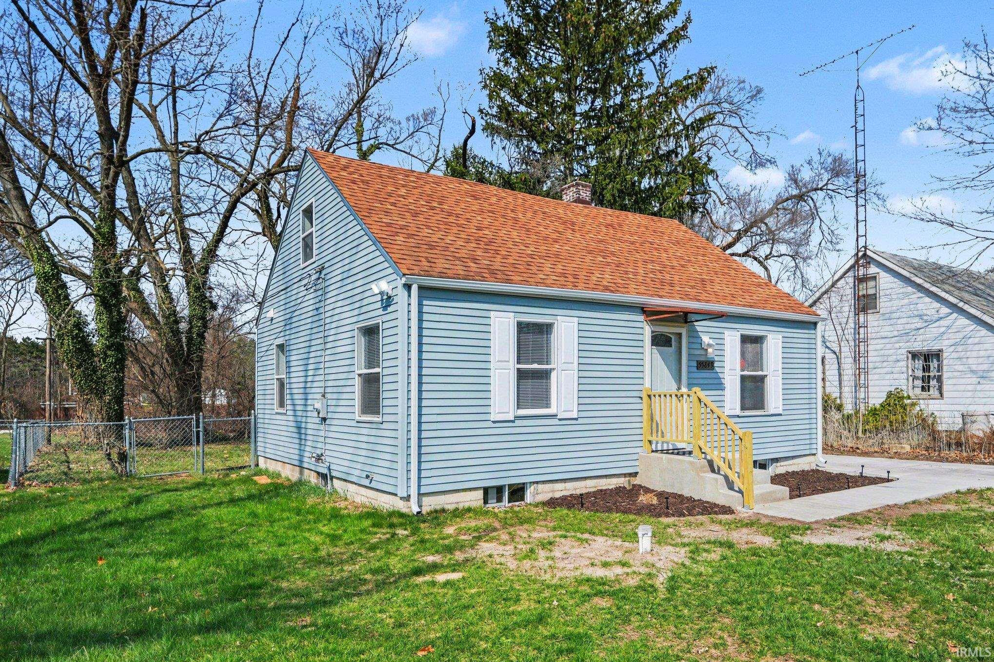 55849 Mayflower Road South Bend, IN 46619 - Photo 4 of 26 Gallery Image 4