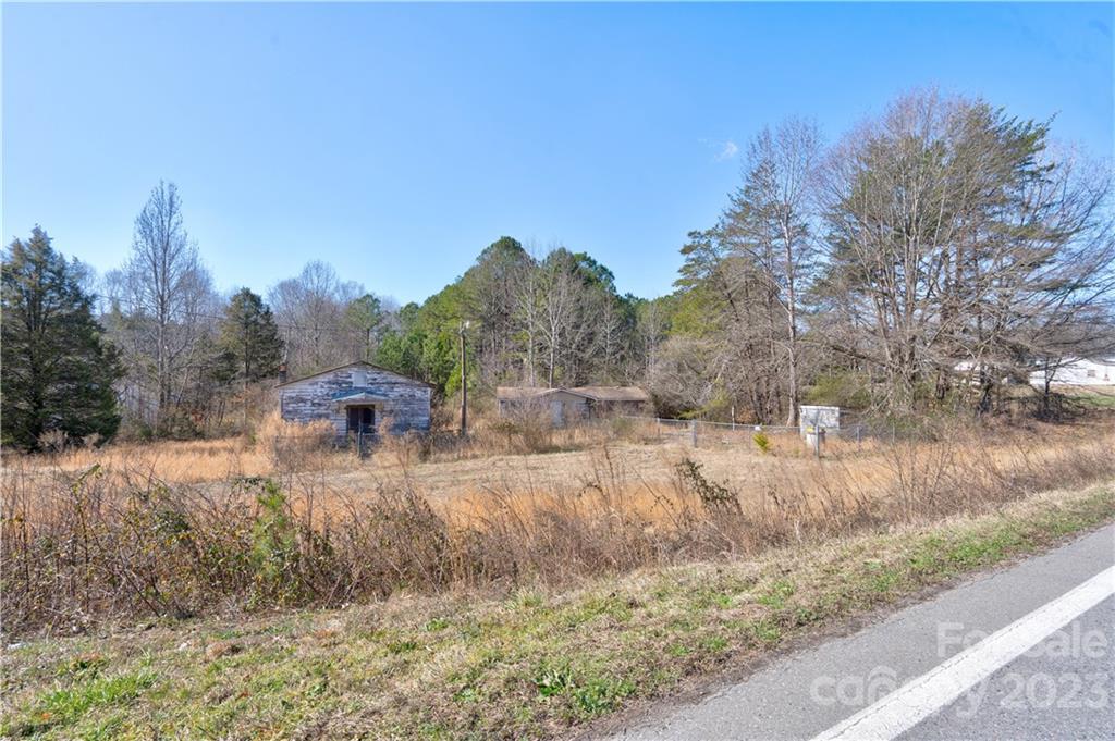 3305 Philadelphia Church Road Dallas, NC 28034 - Photo 1 of 6 Gallery Image 1