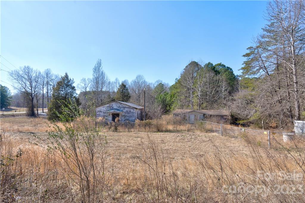 3305 Philadelphia Church Road Dallas, NC 28034 - Photo 4 of 6 Gallery Image 4