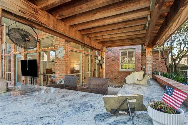 $744,900 | 11 Tara Lane, Mandeville, LA 70471